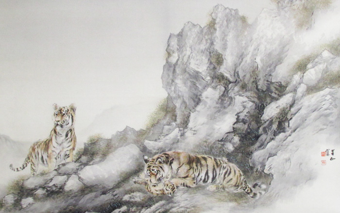貝殻で描いた2点の虎の画