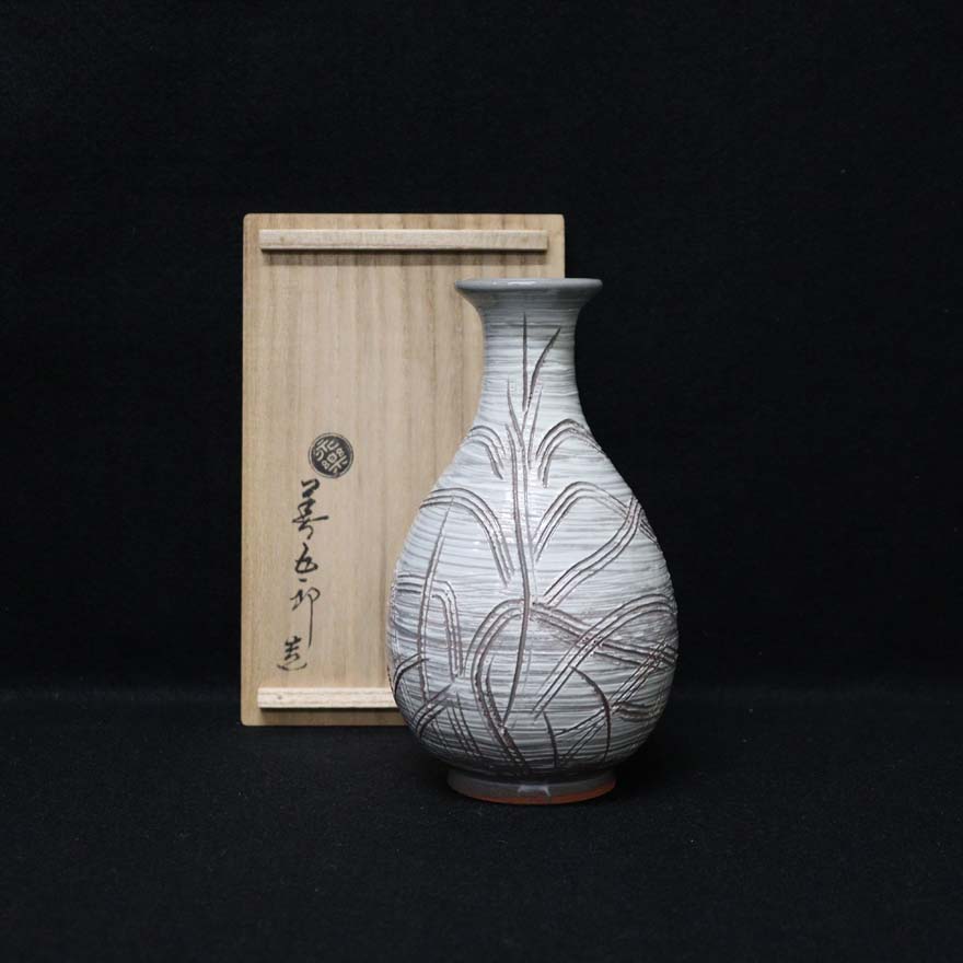 華之絵絵彫 花入 | 永楽善五郎 買取・作品 | 茶道具、陶磁器（陶器