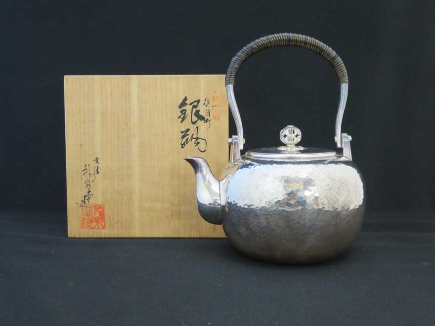 鉄瓶　日本梅香　茶道具 茶道具 鉄瓶 大 梅泉写し 蘭蟹 蟹面 蘭面 般若勘渓作 茶道 : 茶道具