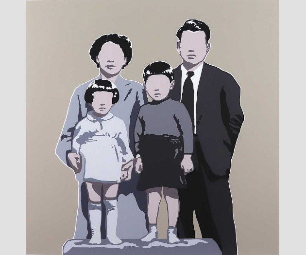 目のない肖像が映し出す現代――アドリアナ・オリバーという静かな存在感